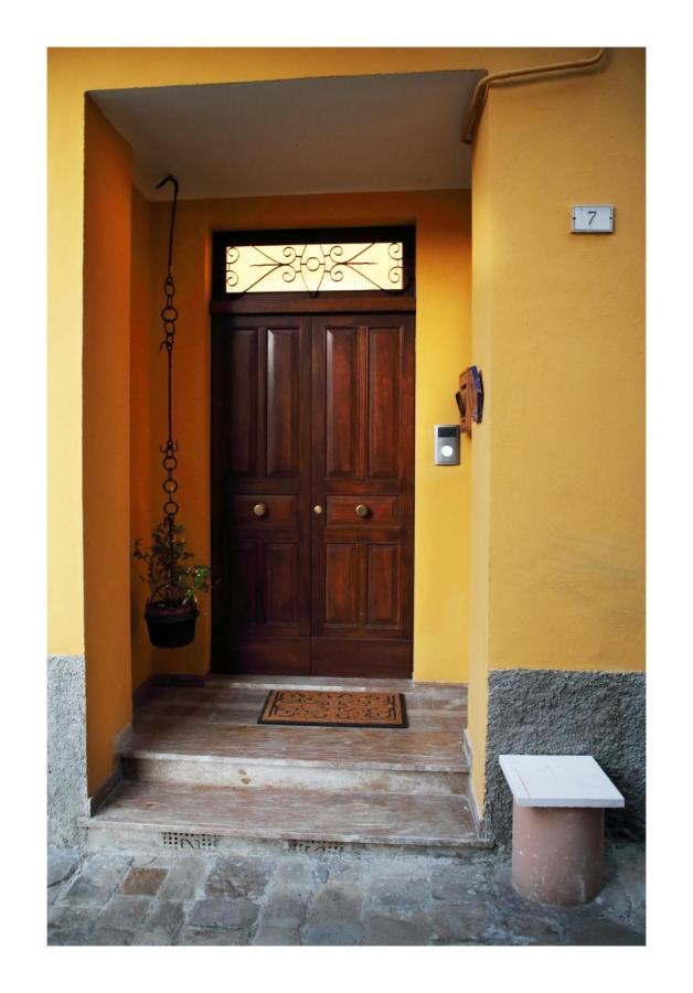 Casa Vacanze Piazza Padella San Severino Marche Luaran gambar